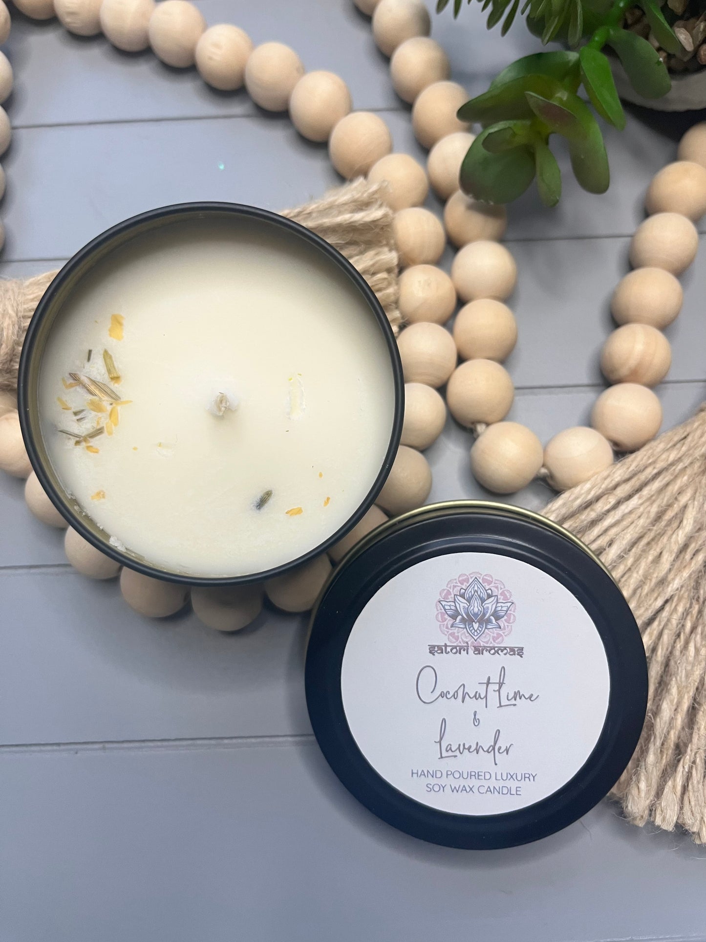 Coconut, Lime & Lavender Candle